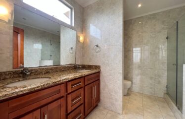 Alquiler de apartamento en condominio en San Rafael Escazú.