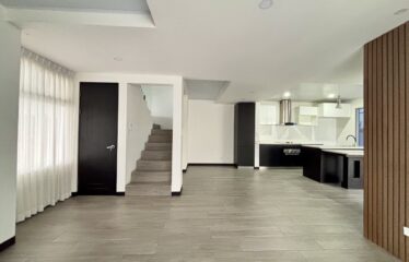 Alquiler de casa en condominio en Brasil de Mora, Santa Ana.