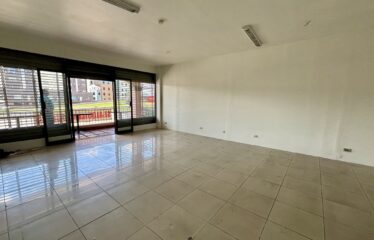 Commercial premises for rent in Lomas de Ayarco, Curridabat.