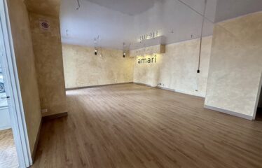 Alquiler de local comercial en Curridabat.