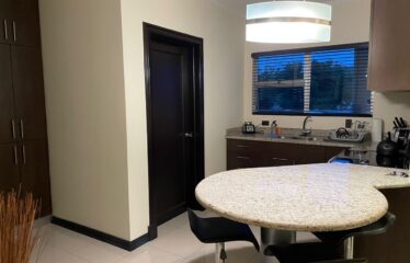Apartment for rent in a condominium in Curridabat.