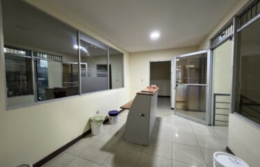 Venta de edificio ubicado en Curridabat.