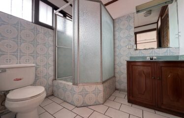 Alquiler de casa en Rohrmoser.