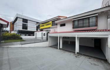 Alquiler de casa en Rohrmoser.