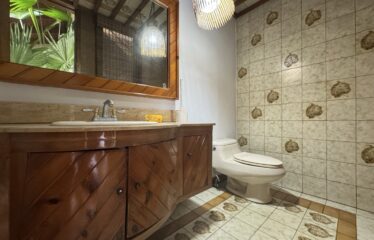 Alquiler de casa en Rohrmoser.