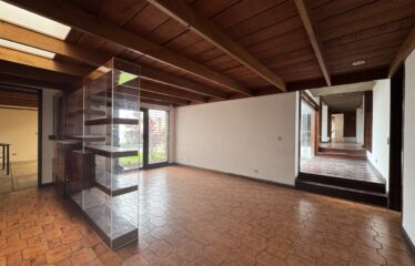 Alquiler de casa en Rohrmoser.