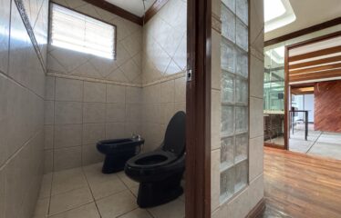 Alquiler de casa en Rohrmoser.