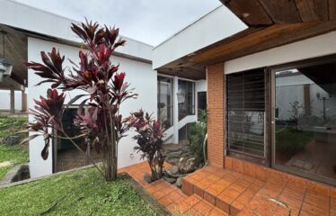 Alquiler de casa en Rohrmoser.