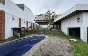 Alquiler de casa en Rohrmoser.