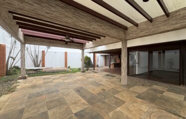 Alquiler de casa en Rohrmoser.