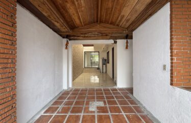 Alquiler de casa en Rohrmoser.