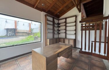 Alquiler de casa en Rohrmoser.