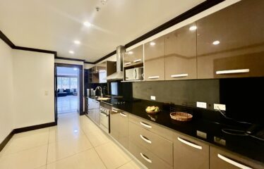 Alquiler de apartamento en condominio en Sabana, San José.