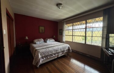 House for sale in Los Yoses, San Pedro.