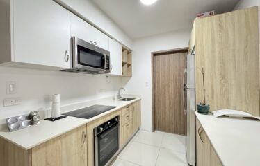 Alquiler de apartamento en condominio en Rio Oro, Santa Ana