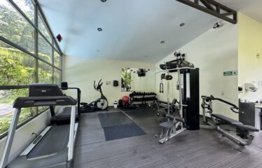 Alquiler de apartamento en condominio en Rio Oro, Santa Ana