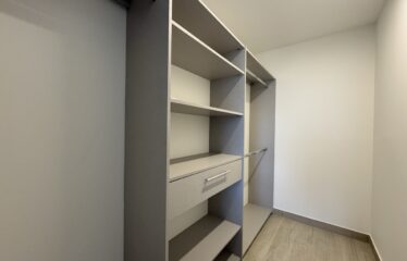 Alquiler de apartamento en condominio en Avenida Escazú.