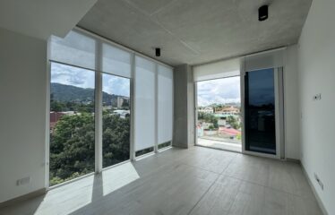 Alquiler de apartamento en condominio en Avenida Escazú.