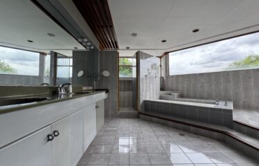 Venta de casa en Guayabos de Curridabat.