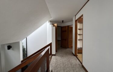 Venta de casa en Guayabos de Curridabat.