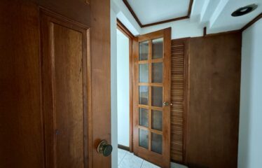 Venta de casa en Guayabos de Curridabat.