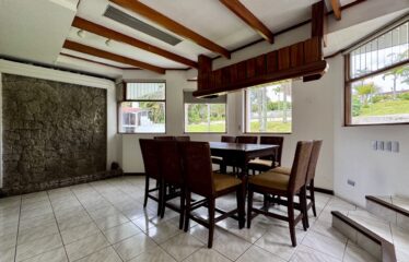 Venta de casa en Guayabos de Curridabat.