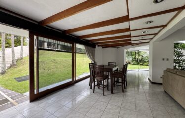 Venta de casa en Guayabos de Curridabat.