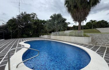 Venta de casa en Guayabos de Curridabat.