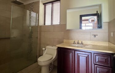 Alquiler de apartamento en San Rafael de Escazú.