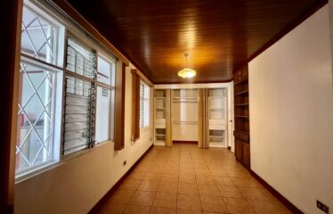 Alquiler de casa en Sabana Sur.