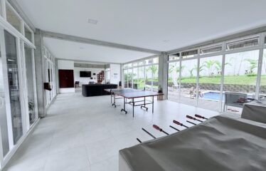 Apartment rental in a condominium in Curridabat.