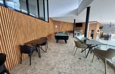 Alquiler de apartamento en condominio en Santa Ana.