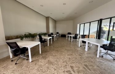 Alquiler de apartamento en condominio en Santa Ana.