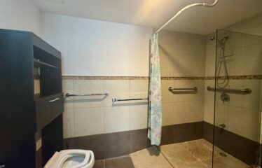 Alquiler de apartamento amueblado en condominio en Rio Oro.