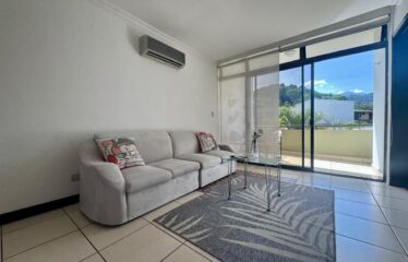 Alquiler de apartamento amueblado en condominio en Rio Oro.