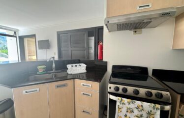 Alquiler de apartamento amueblado en condominio en Rio Oro.