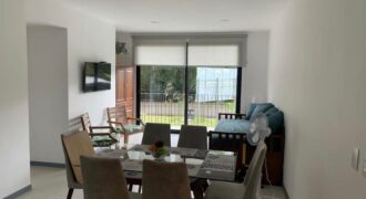 Furnished apartment for sale in a condominium in Playa Hermosa, Puntarenas.