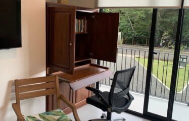 Venta de apartamento amueblado en condominio en Playa Hermosa, Puntarenas.