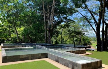 Venta de apartamento amueblado en condominio en Playa Hermosa, Puntarenas.