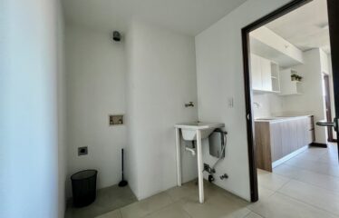 Apartment rental in a condominium in La Uruca.