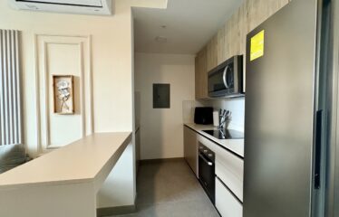 Venta de apartamento amueblado en condominio en Sabana.