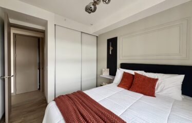 Venta de apartamento amueblado en condominio en Sabana.