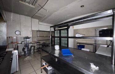 Alquiler de local comercial en San Rafael de Escazú.