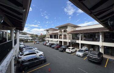 Alquiler de local comercial en San Rafael de Escazú.