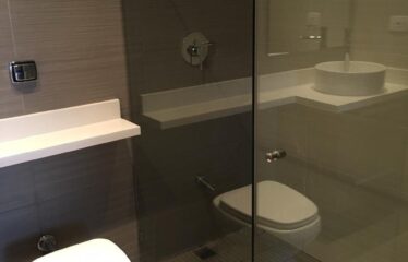 Apartment rental in a condominium in Santa Ana.