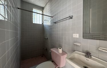 Alquiler de casa en Rohrmoser.