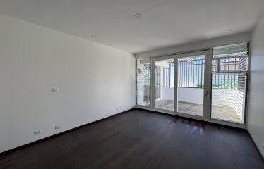 Alquiler de casa en Rohrmoser.