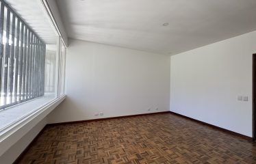 Alquiler de casa en Rohrmoser.