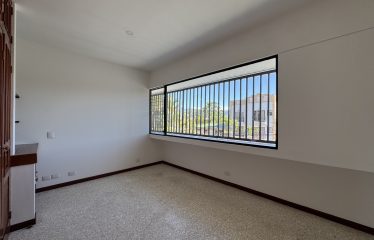 Alquiler de casa en Rohrmoser.