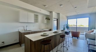 Furnished apartment for sale in a condominium in La Uruca.